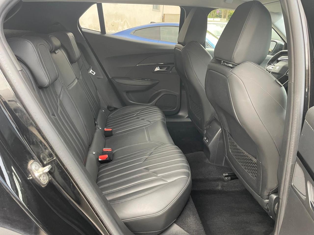 Peugeot 2008 1.5 BlueHDi Allure S 102 cv - 2020