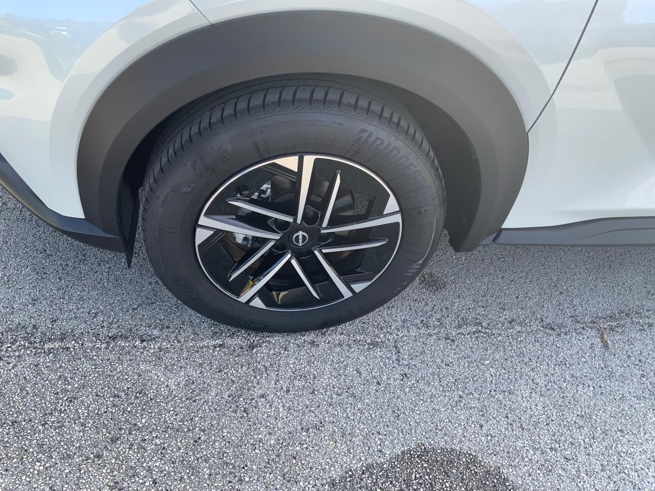 Nissan Juke 1.0 DIG-T 114 CV N-Connecta