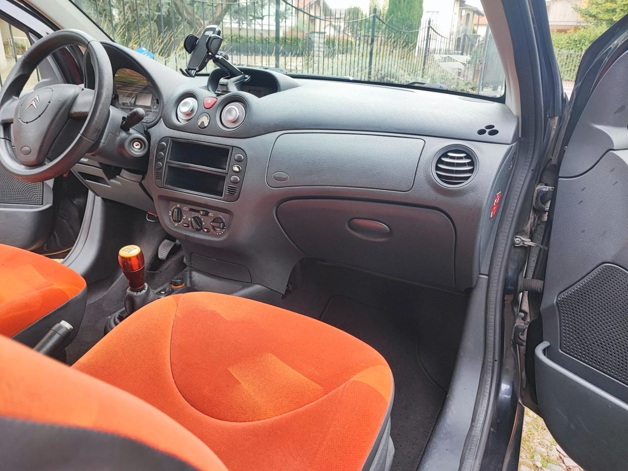 Citroen C2 1.1 Exclusive 80 Milà km