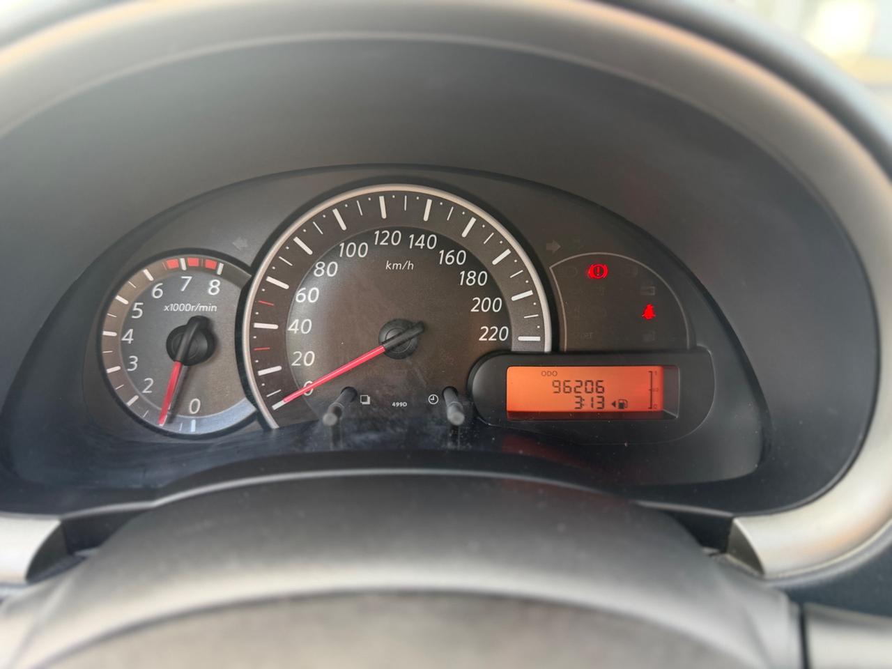 Nissan Micra 1.2 Tekna 5p