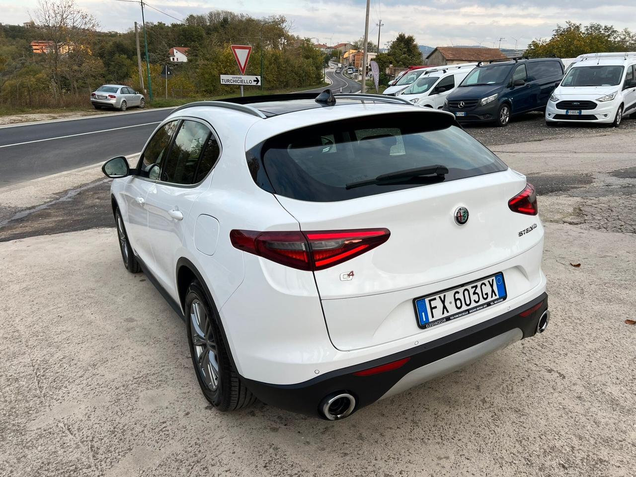 Alfa Romeo Stelvio 2.2 Turbodiesel 210 CV AT8 Q4 B-Tech TETTO APRIBILE