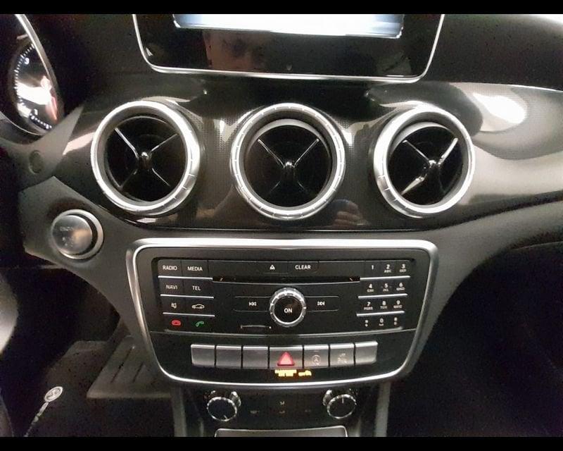 Mercedes-Benz CLA - C/X 117 Shooting Brake 180 d Sport FL