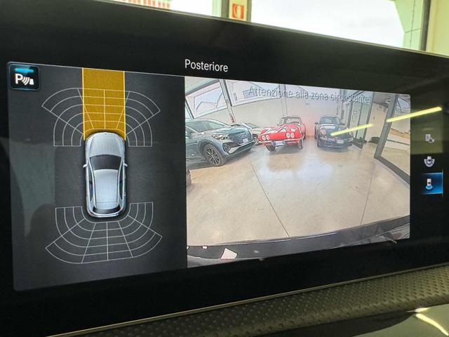 MERCEDES-BENZ A 200 Automatic Sport Luxury Tetto Apribile