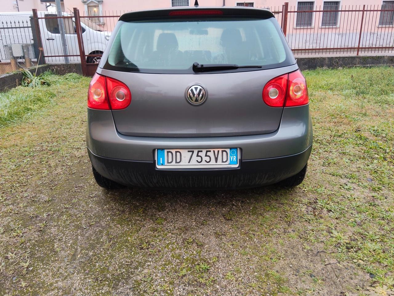 Volkswagen Golf 1.6 GPL 2006