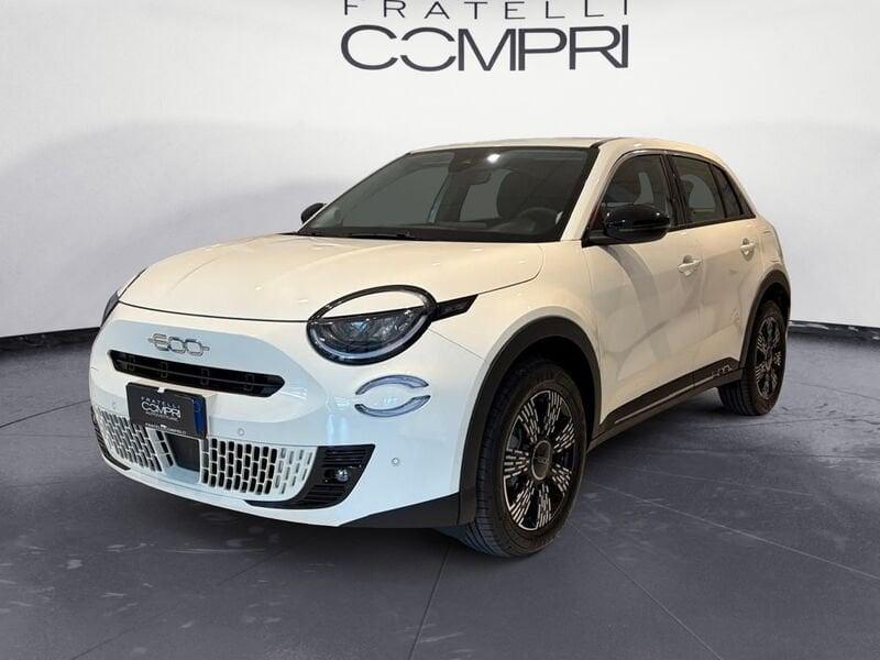 FIAT 600 1.2 Hybrid 145cv