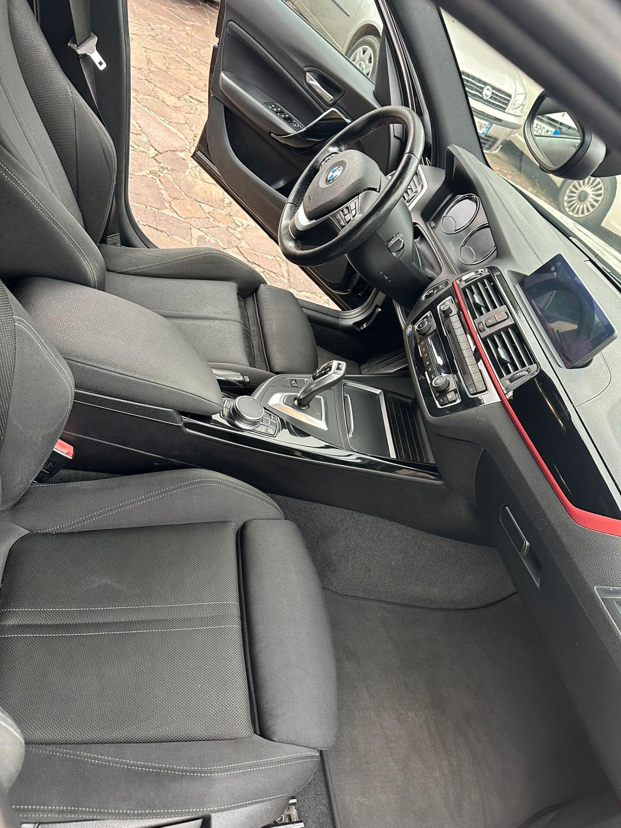 Bmw 118 118d 5p. Msport