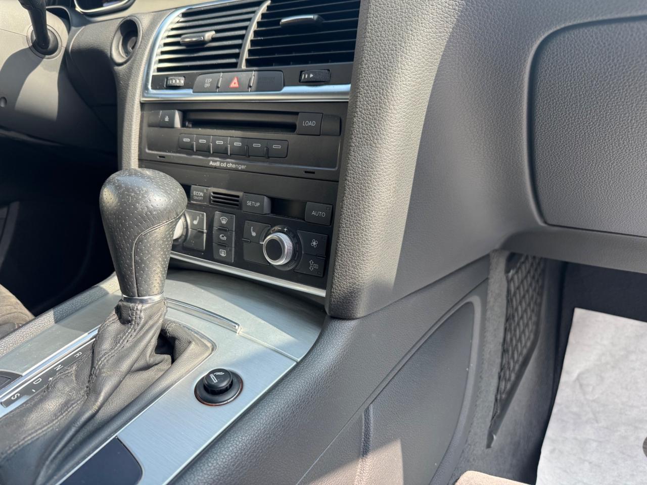 Audi Q7 4.2 V8 TDI quattro tiptronic