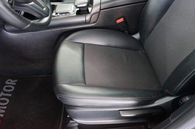 MERCEDES-BENZ GLA 180 d Automatic Business UFFICIALE UNIPROP.