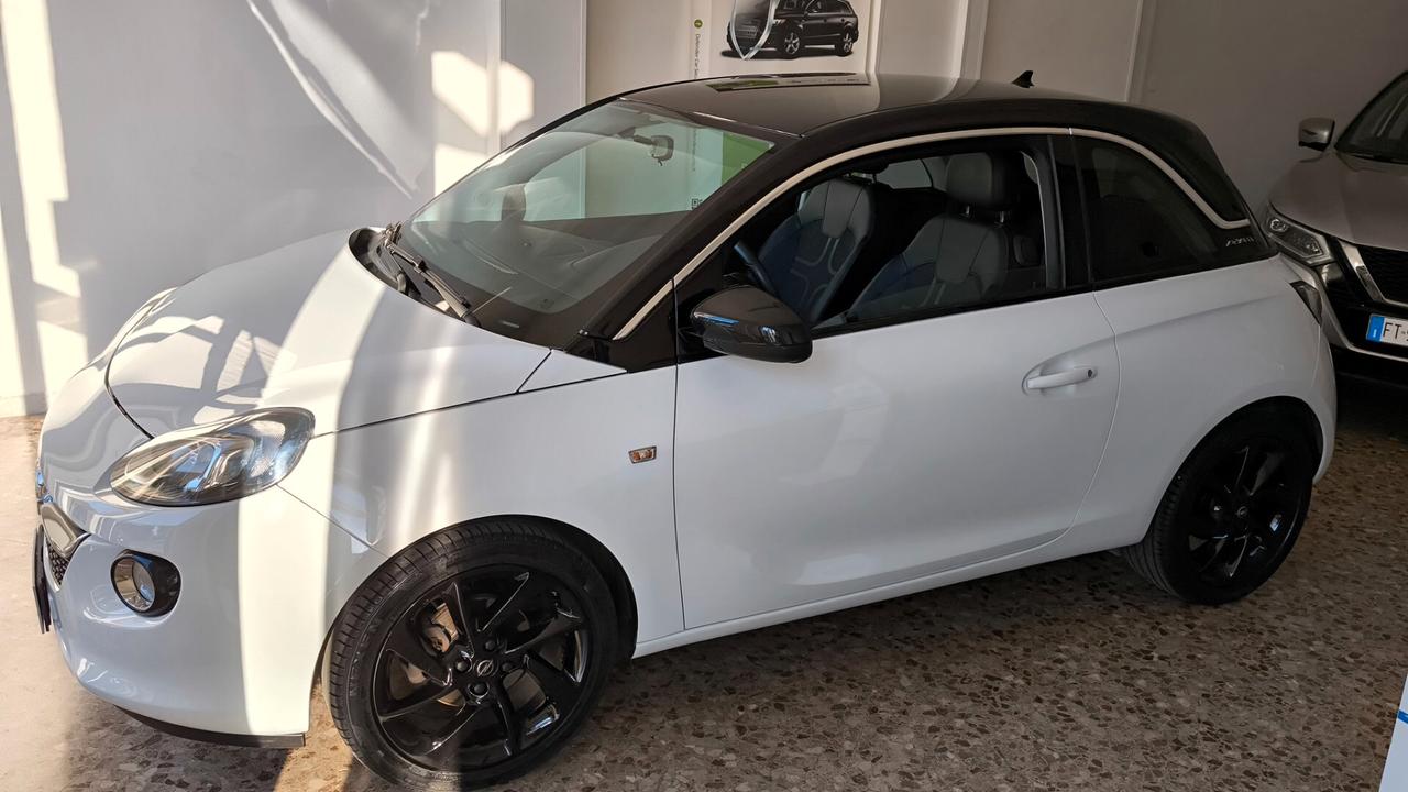Opel Adam 1.4 87 CV GPL Tech White/Black Link
