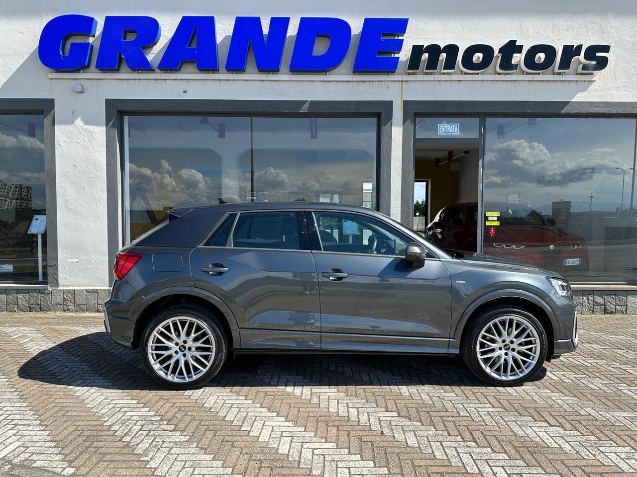 Audi Q2 35 TDI S tronic line Edition S-tronic * NO VINCOLI*