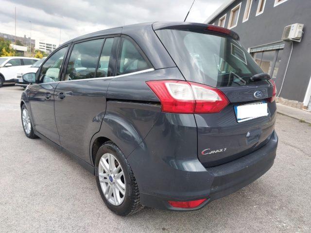 FORD C-Max 7 1.6 TDCi 115CV Titanium