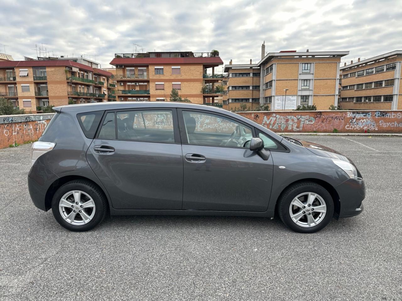 Toyota Verso 1.6 Sol *Tagliandi Toyota-Tetto panoramico