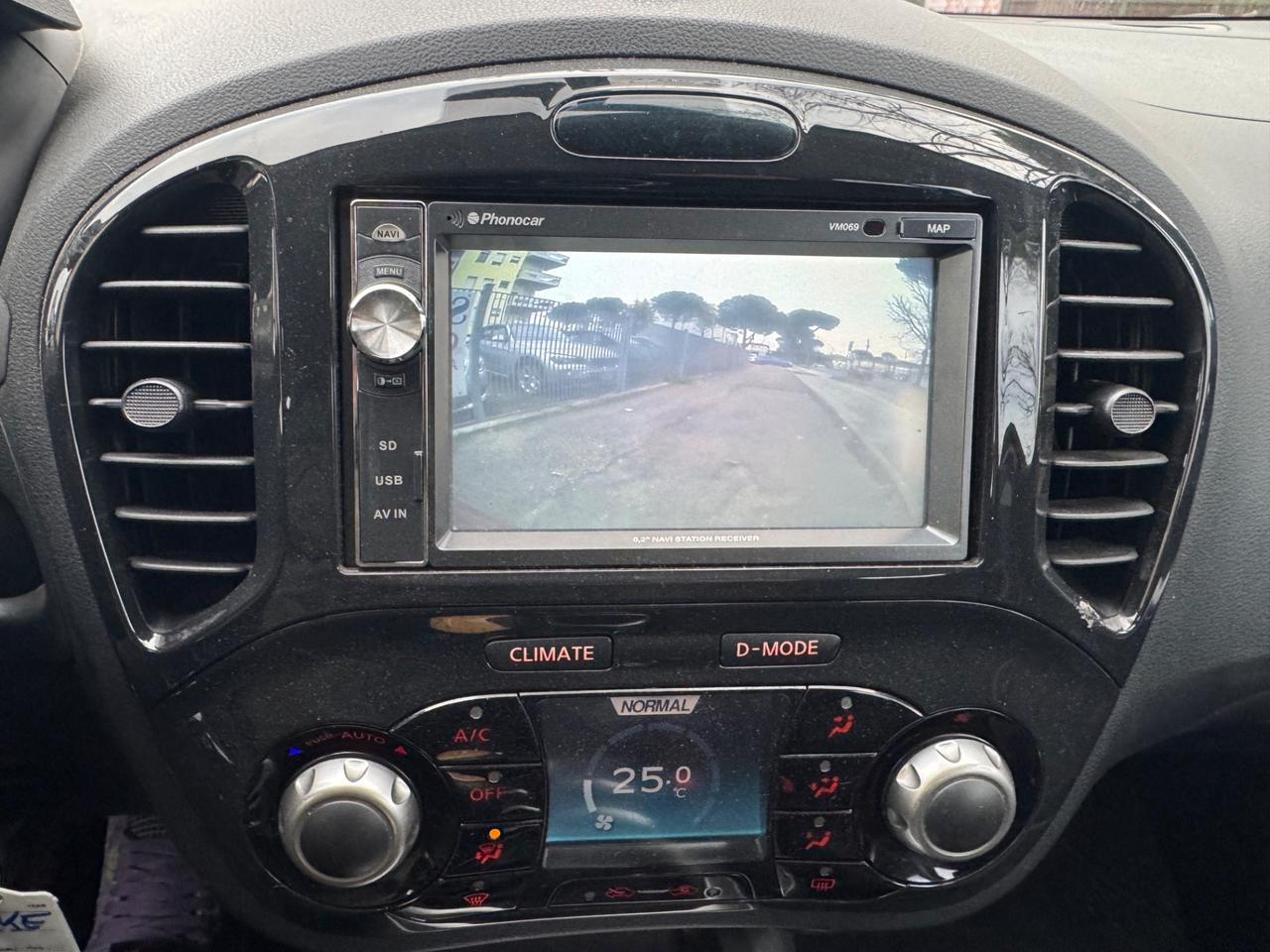 Nissan Juke 1.5 dCi Tekna neopaten garanzia 12 mesi