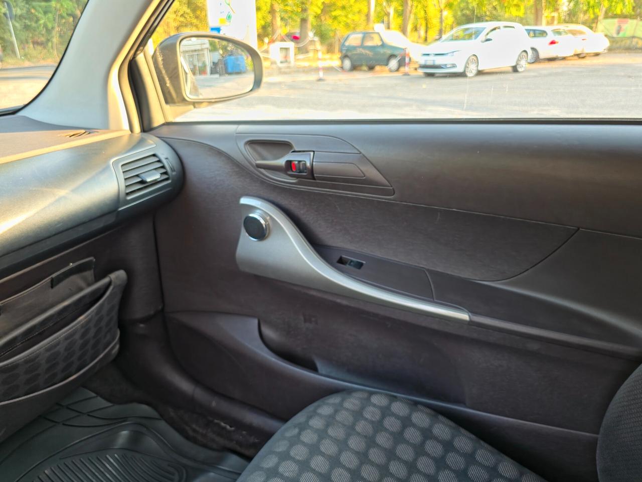Toyota iQ 1.0 Sol CV-68 E5 GPL Automatico NEO 2010