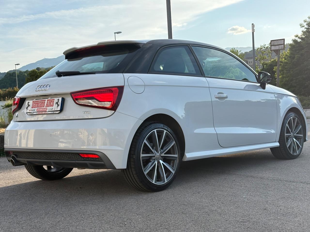Audi A1 1.4 TDI 90 CV PERLATA S-LINE FULL/LED