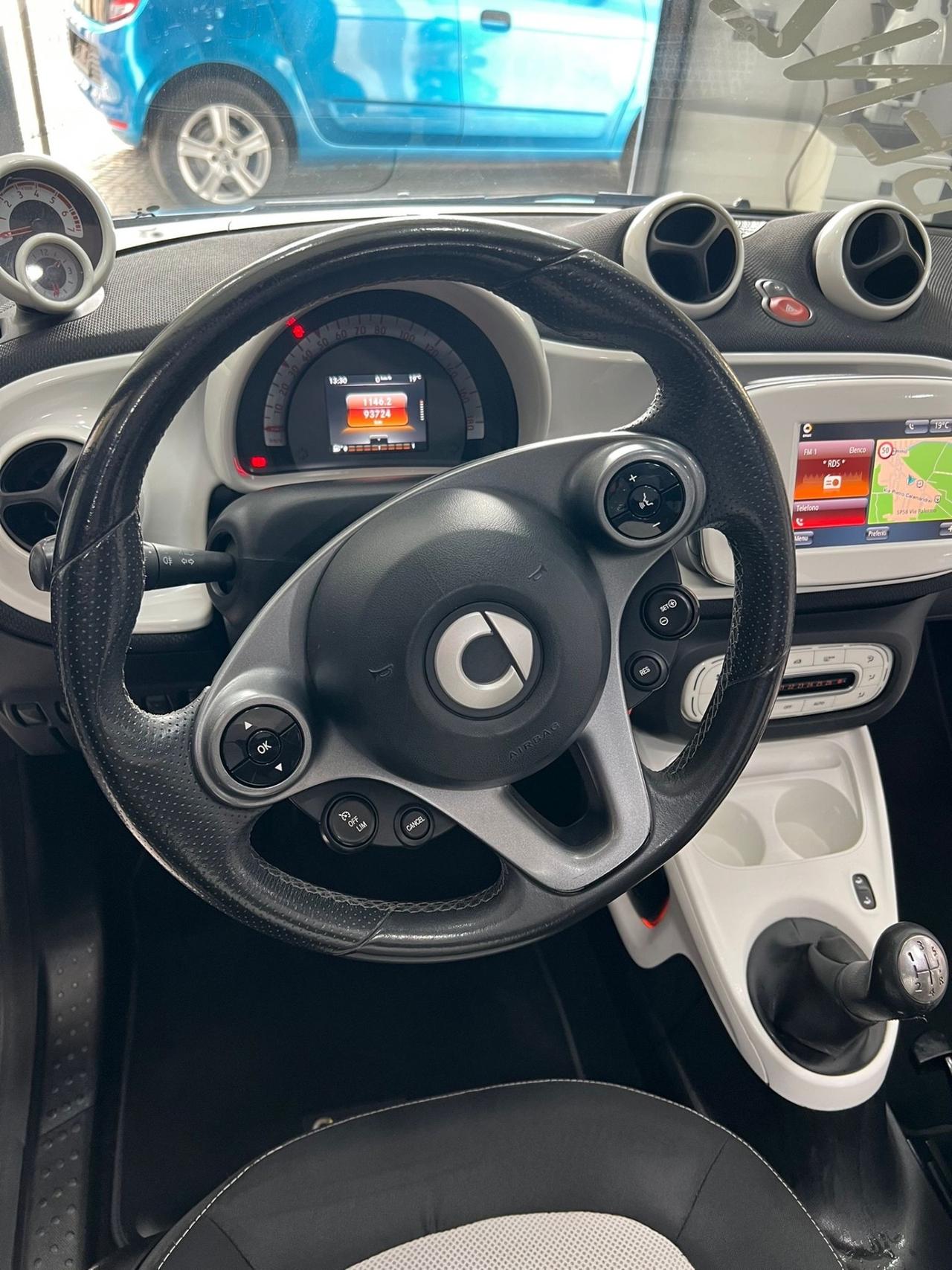 Smart ForFour 70 1.0 Passion