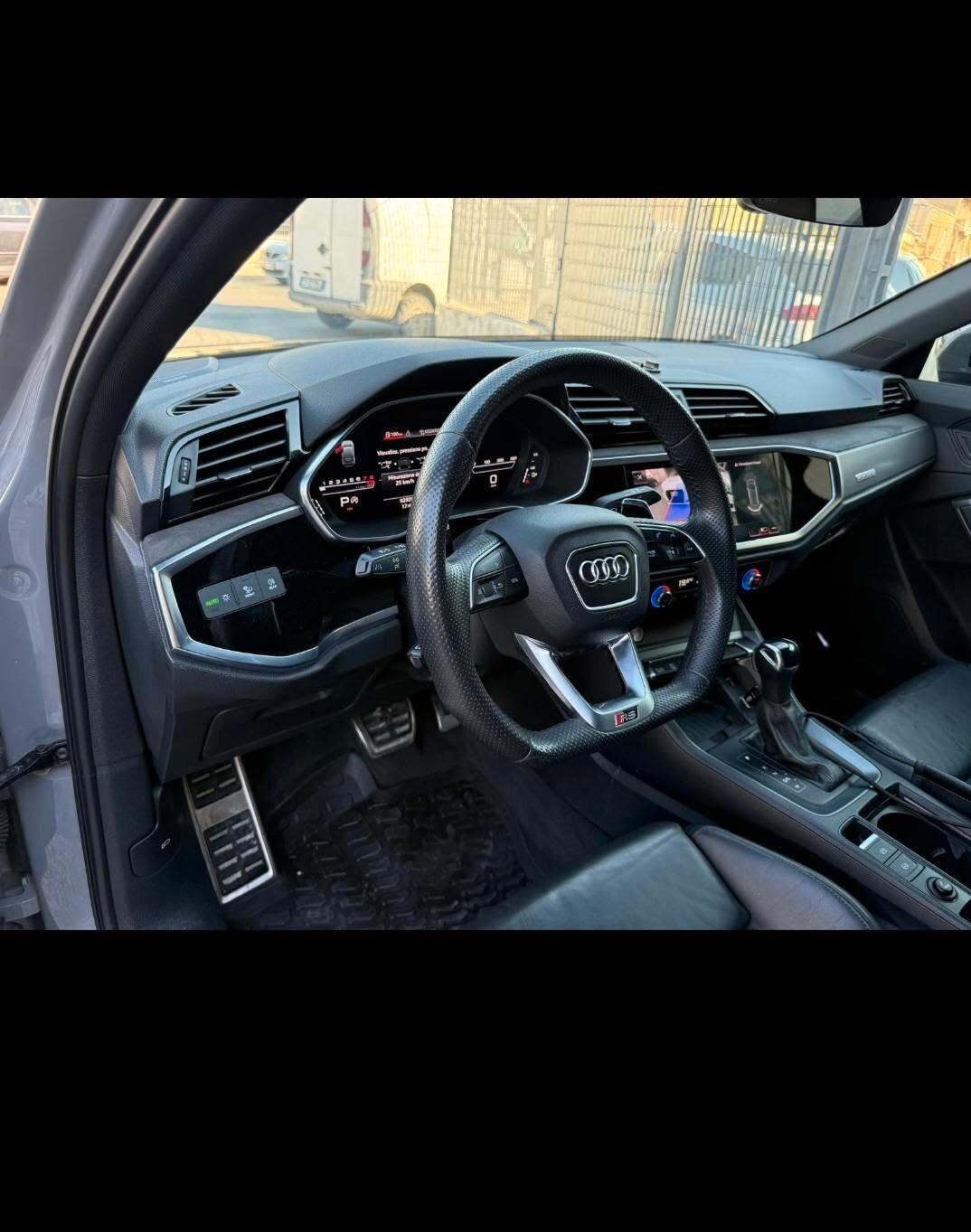 Audi Q3 RS SPB quattro S tronic