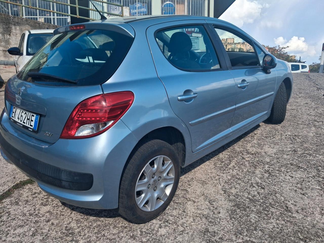 Peugeot 207 1.4 HDi 70CV 5p. Sweet Years