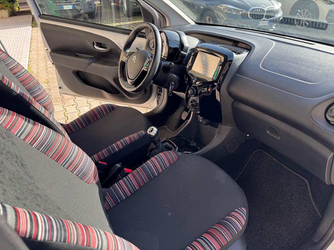 Citroen C1 VTi 72 S&S 5 porte Shine