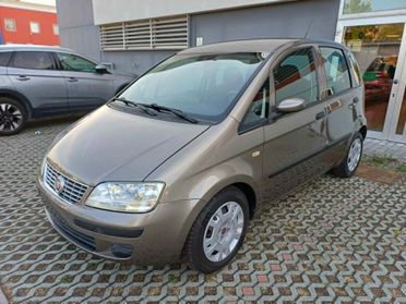 Fiat Idea 1.2 16v 80 cv BlackLabel