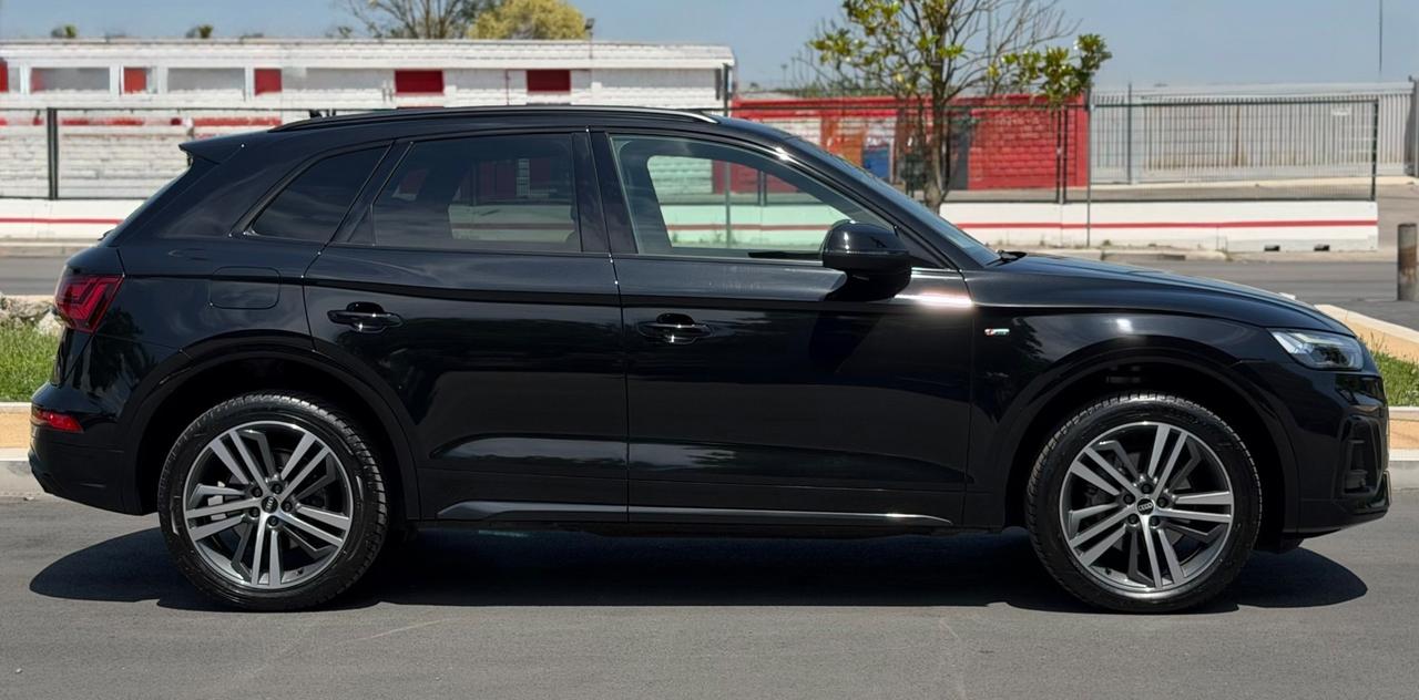 Audi Q5 40 2.0 Tdi Quattr 204CV Stron DOPPIO SLINE