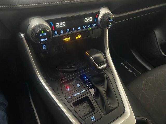 TOYOTA RAV 4 MY23 RAV4 2.5 HV (218CV) E-CVT 2WD Dynamic