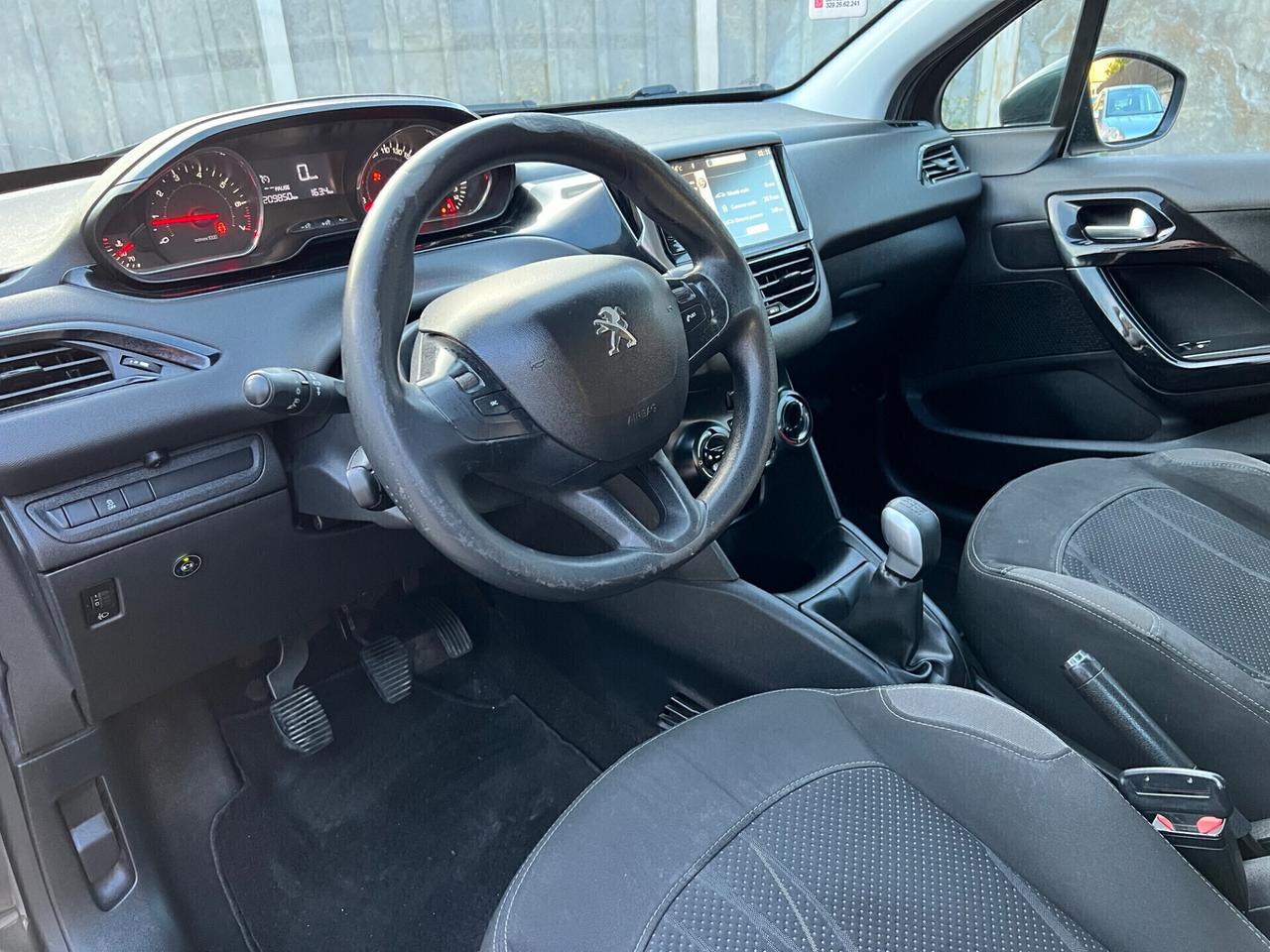 Peugeot 208 1.2 VTi 82 CV 5 porte Allure