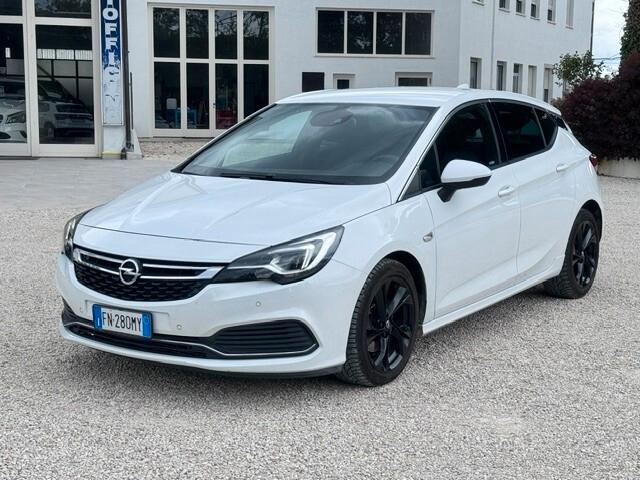 Opel Astra 1.6 CDTi 136CV Start&Stop 5 porte OPC Line