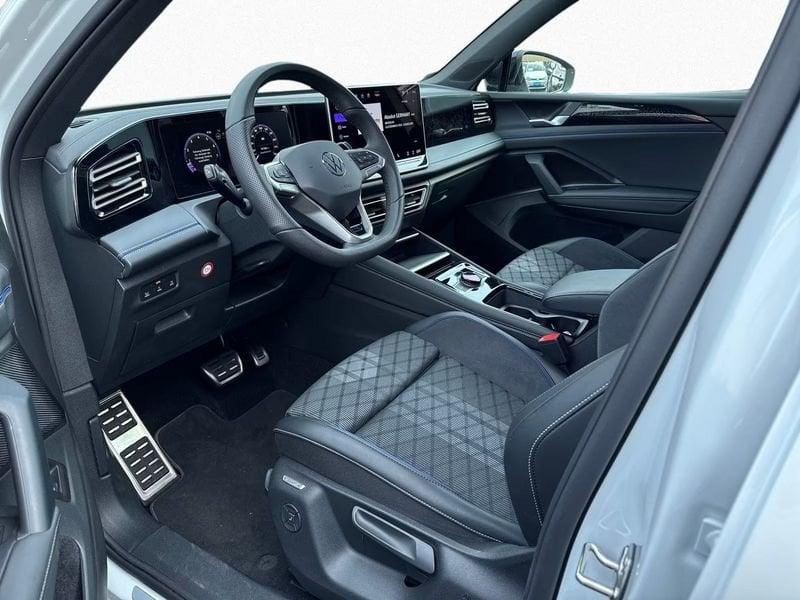 Volkswagen Tiguan Tiguan 1.5 eTSI 150 CV ACT DSG R-Line Camera 360° Led Matrix 20"
