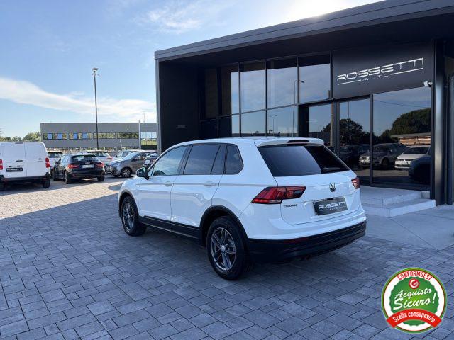 VOLKSWAGEN Tiguan 1.6 TDI Business BlueMotion Technology