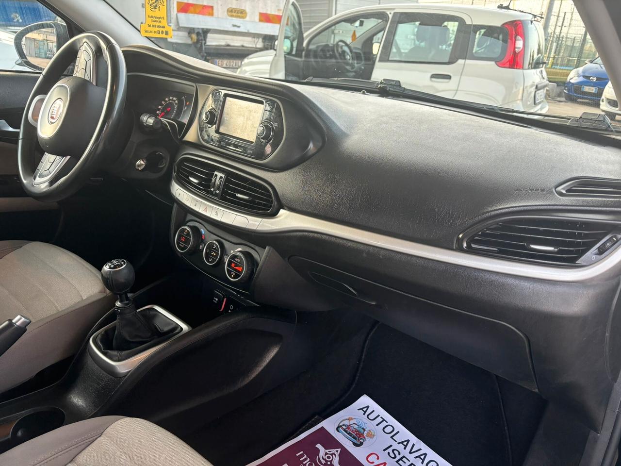 Fiat Tipo 1.6 Mjt S&S SW Lounge