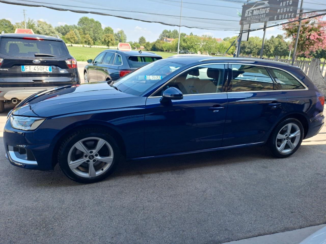 Audi A4 30 TDI/136 CV S tronic Business Advanced