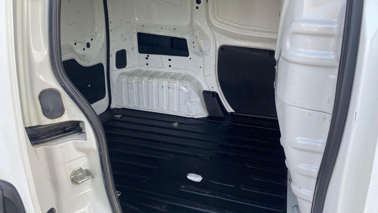 Fiat Fiorino 1.3 MJT 80CV Cargo SX