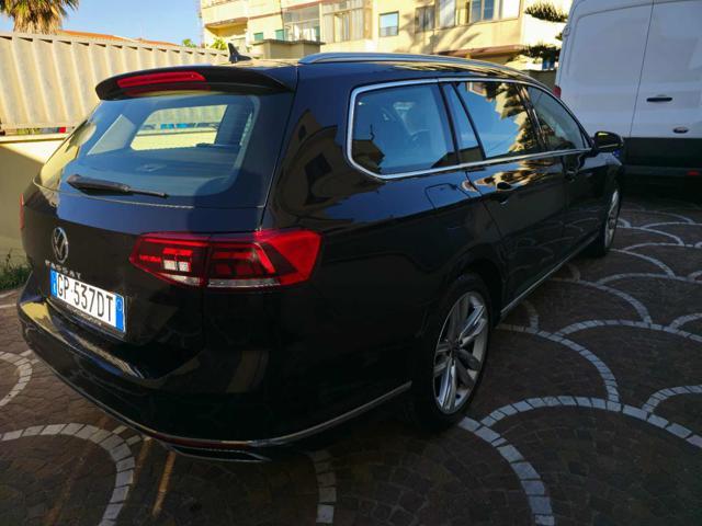 VOLKSWAGEN Passat Variant 1.5 TSI ACT DSG Business AUTOMATICA