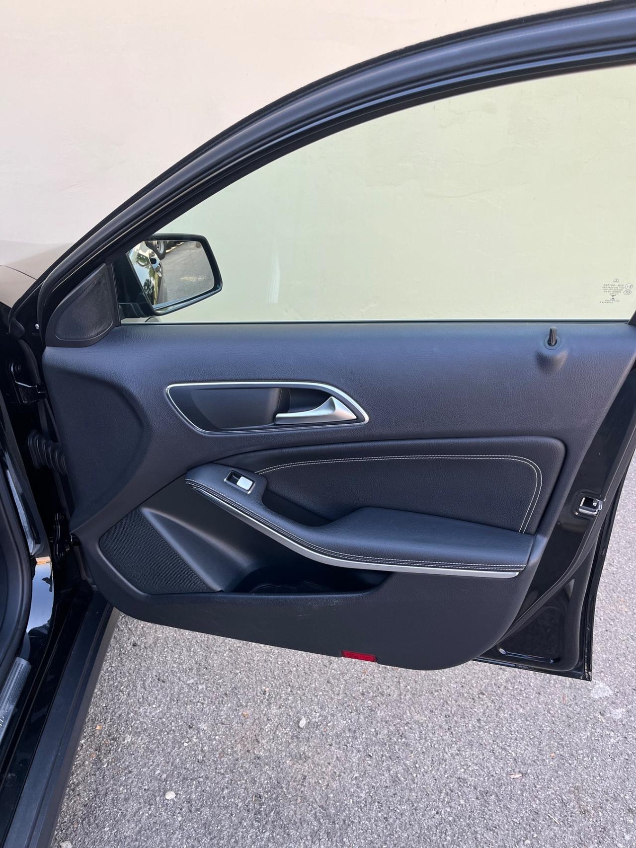 Mercedes-benz GLA 200 CDI Sport