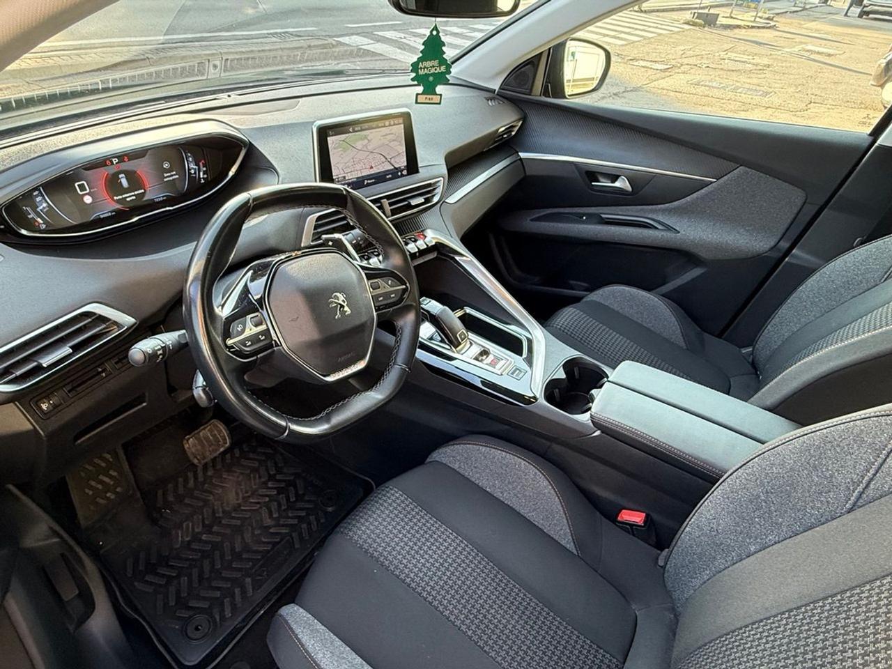 Peugeot 3008 BlueHDi 130 #8835