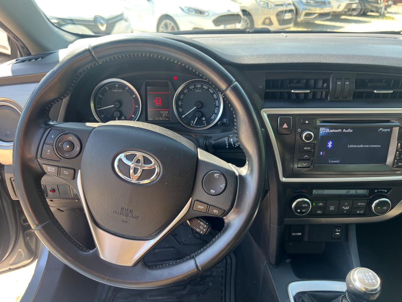 Toyota Auris 1.3 Active KM ORIGINALI PERMUTE RATE GARANZIA