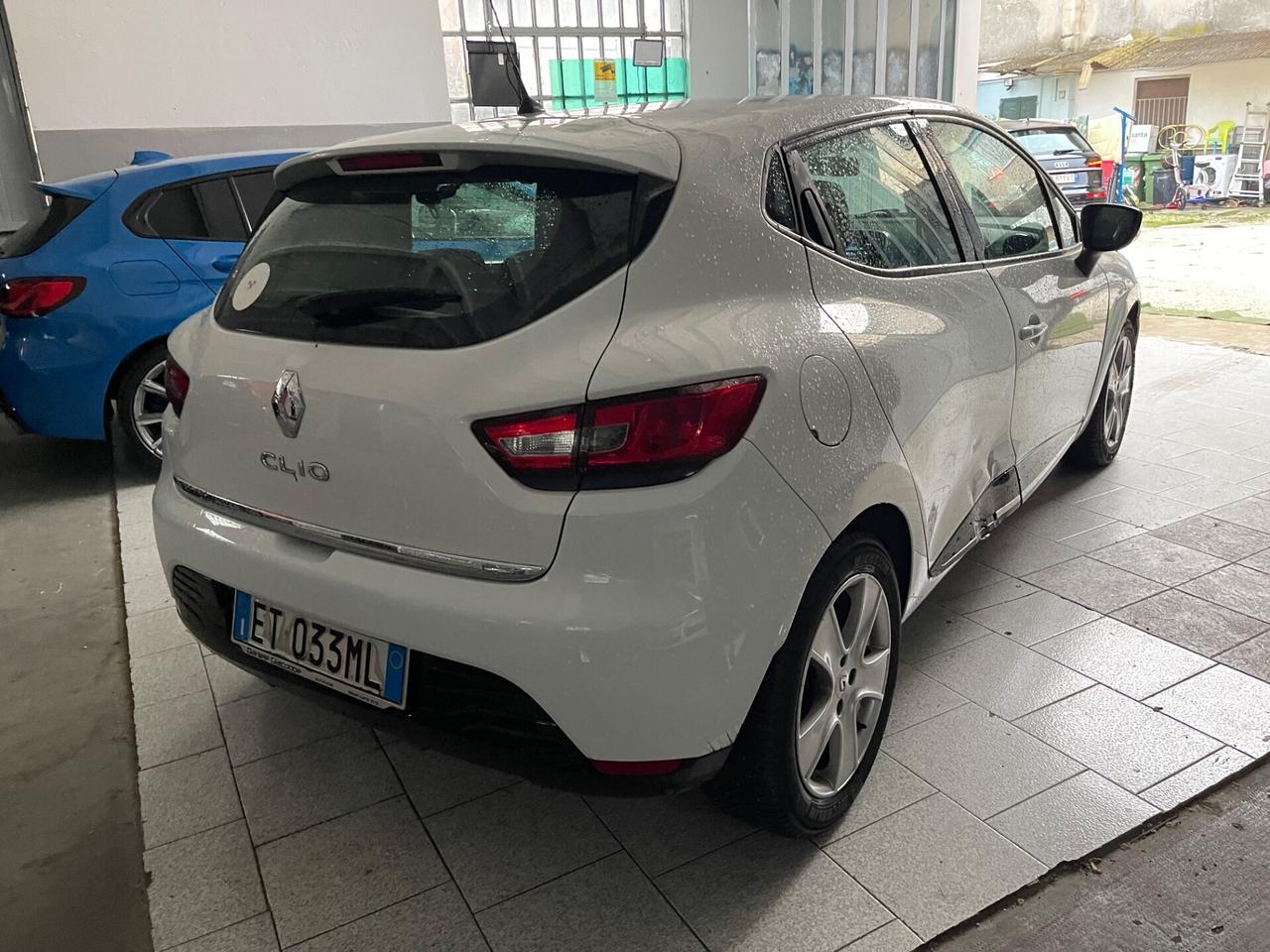 Renault Clio 1.2 75CV 5 porte Wave