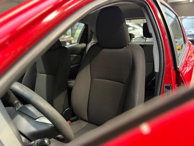TOYOTA Yaris 1.0 5 porte Cool