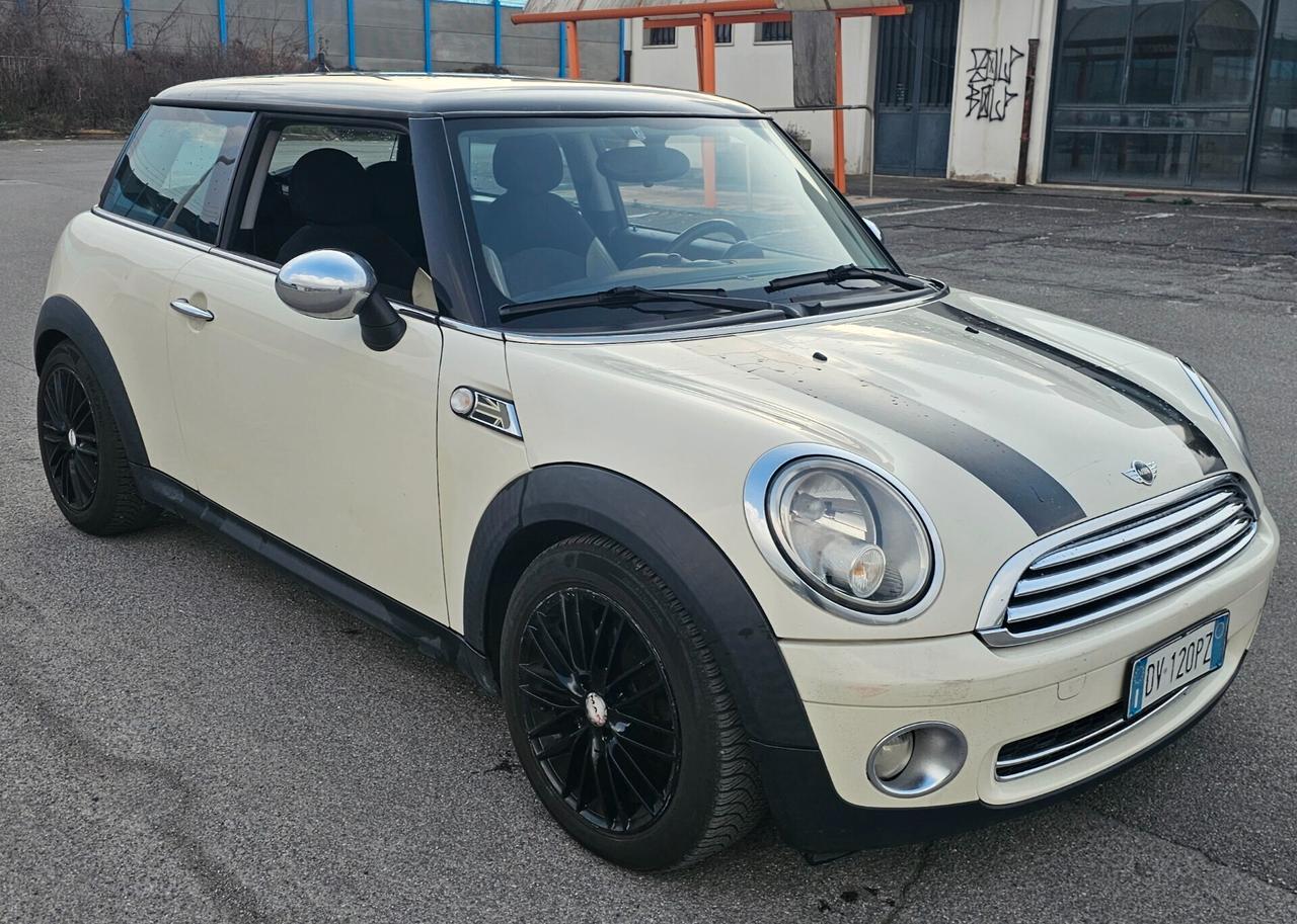 MINI 1.4 GPL GUIDABILE DA NEOPATENTATI