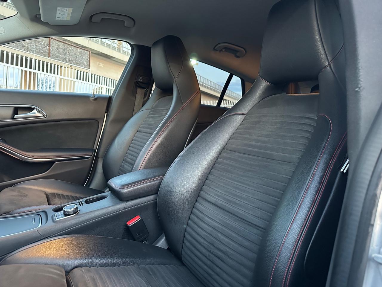 CLA 200 2017 4Matic Automatic Premium 2.2 136CV