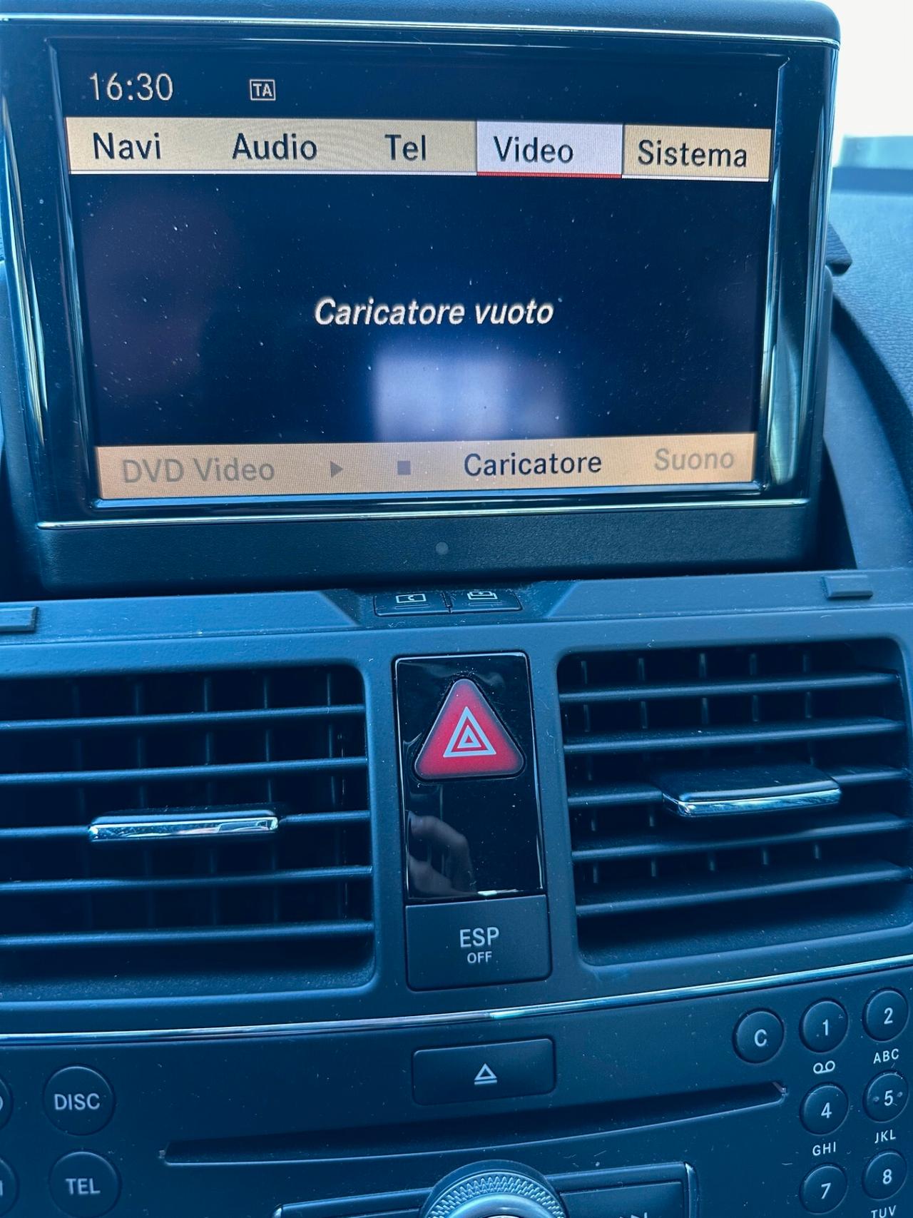 Mercedes-benz C 220 CDI BlueEFFICIENCY Avantgarde