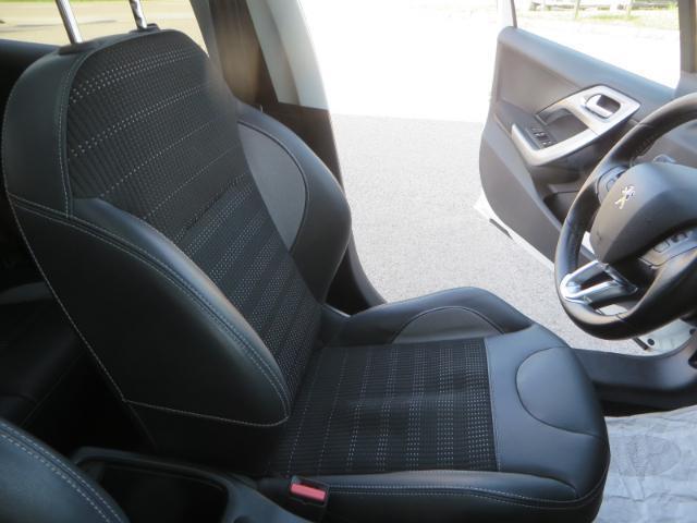 Peugeot 2008 ALLURE PureTech Turbo 110 mt 57000 KM