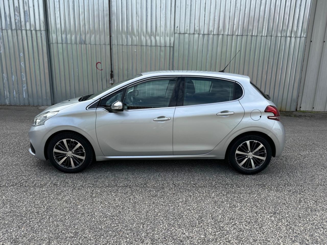 Peugeot 208 BlueHDi 5 porte Allure...NEOP...