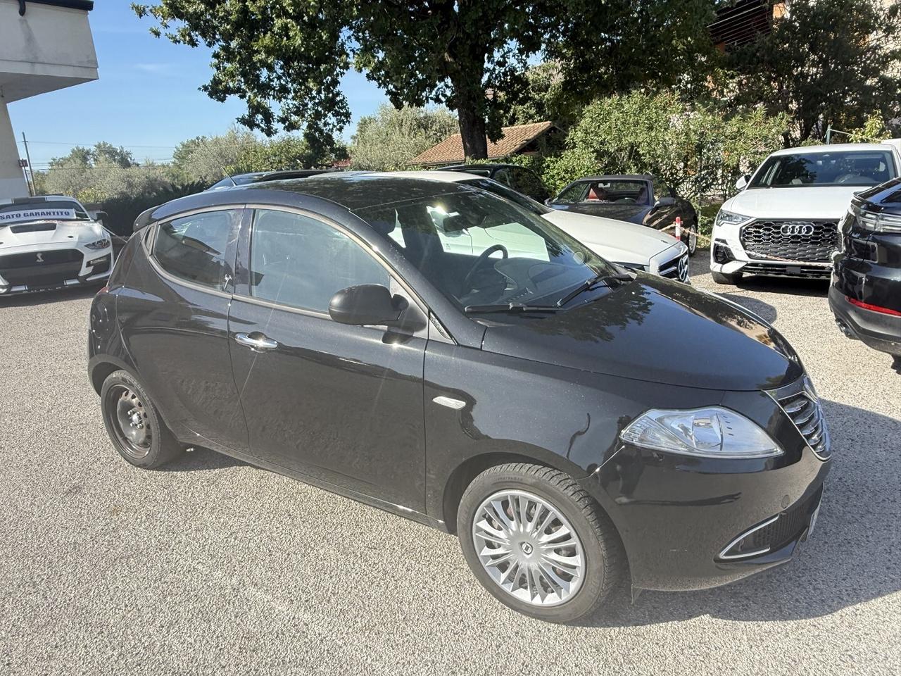 LANCIA YPSILON 1.2 BENZINA-GPL ADATTA NEOPATENTATI