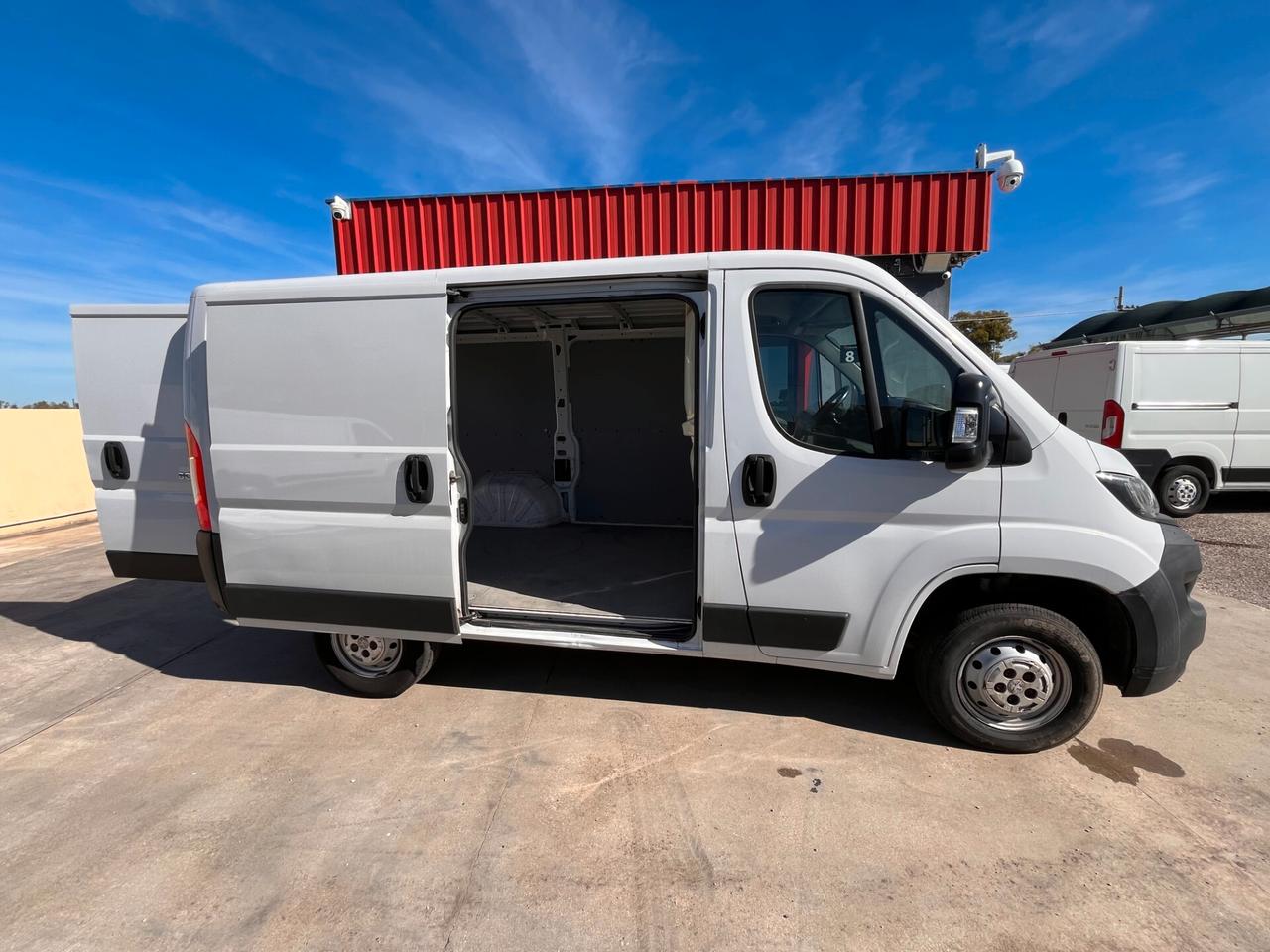 PEUGEOT BOXER 328 L1H1 2.2 BLUEHDI 120 CV S&S EURO 6 PRONTA CONSEGNA