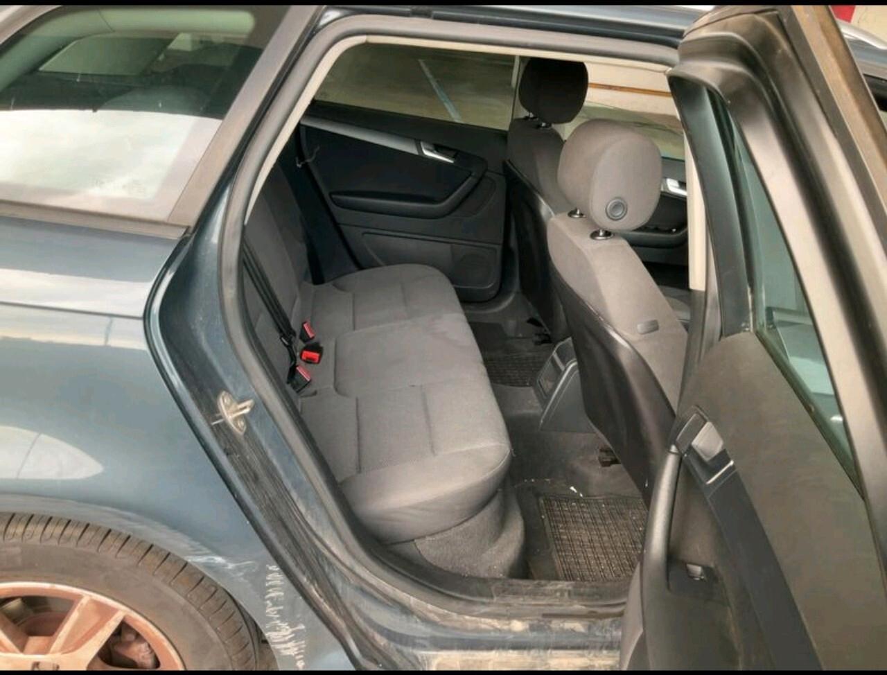 Audi A3 1.6 TDI 90cv unico proprietario ,passagio incluso . .