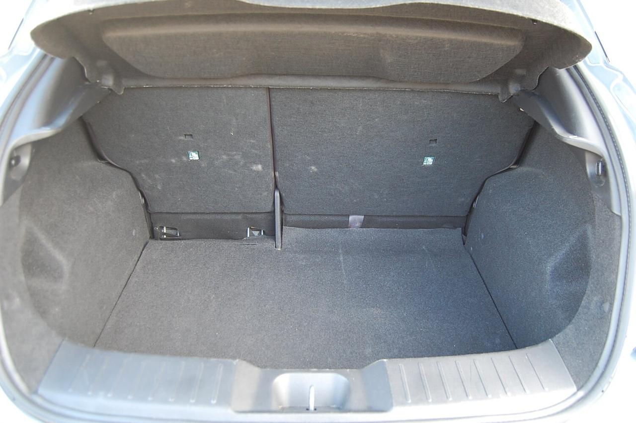 Nissan Juke 1.0 DIG-T 114 CV N-Connecta