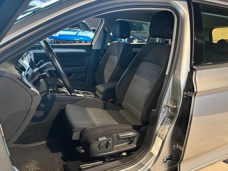 Volkswagen Passat Variant 2.0 TDI SCR EVO DSG 122cv
