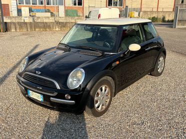 MINI ONE 1.6 BENZINA NEOPATENTATI